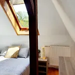 Hostel 44